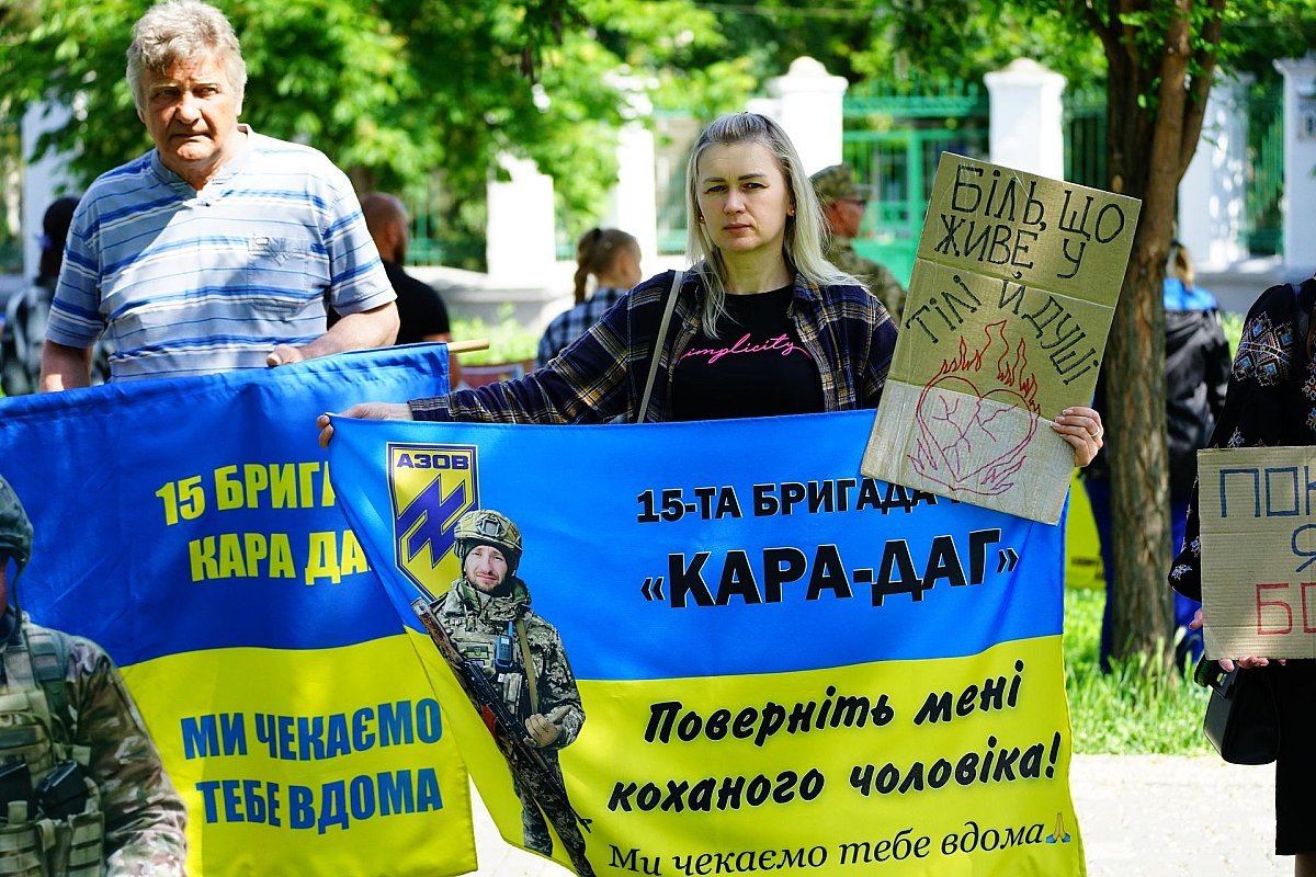 В Україні у Миколаєві підтримали полонених і зниклих воїнів
