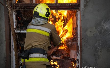 Миколаївщина під атакою дронів: у місті сталася пожежа