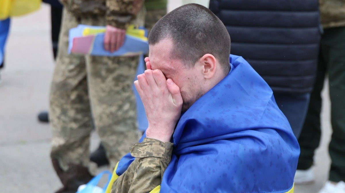 Перед Великоднем з російського полону повернули 182 українців