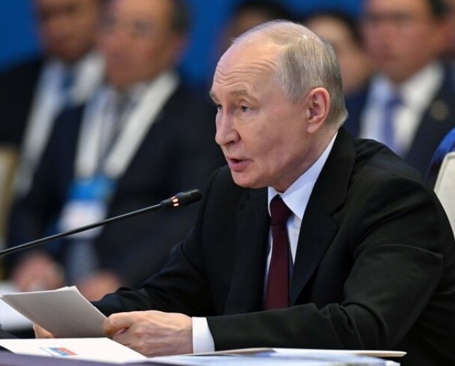 Путін відкинув зустріч із Зеленським: “Поки не бачу сенсу”