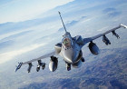 В Україні під час бойового завдання розбився F-16, пілот вижив