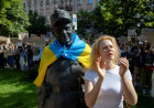 В Україні протестують проти відставки Федорова з Міноборони