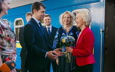Фон дер Ляєн у Києві: угода про дрони та вступ України до ЄС