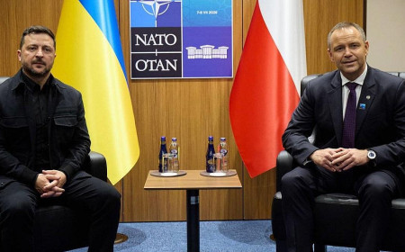 Зеленський розповів про розмову з президентом Польщі Навроцьким