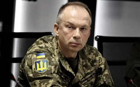 Зеленський змінив головнокомандувача ЗСУ: Сирського замінив Драпатий