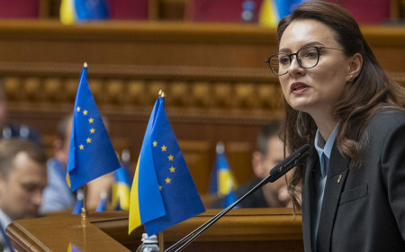Зеленський оголосив про зміну прем’єра та оновлення уряду України