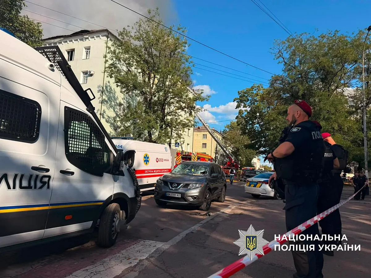 Удар по Житомиру: загинули двоє поліцейських, близько 20 постраждали