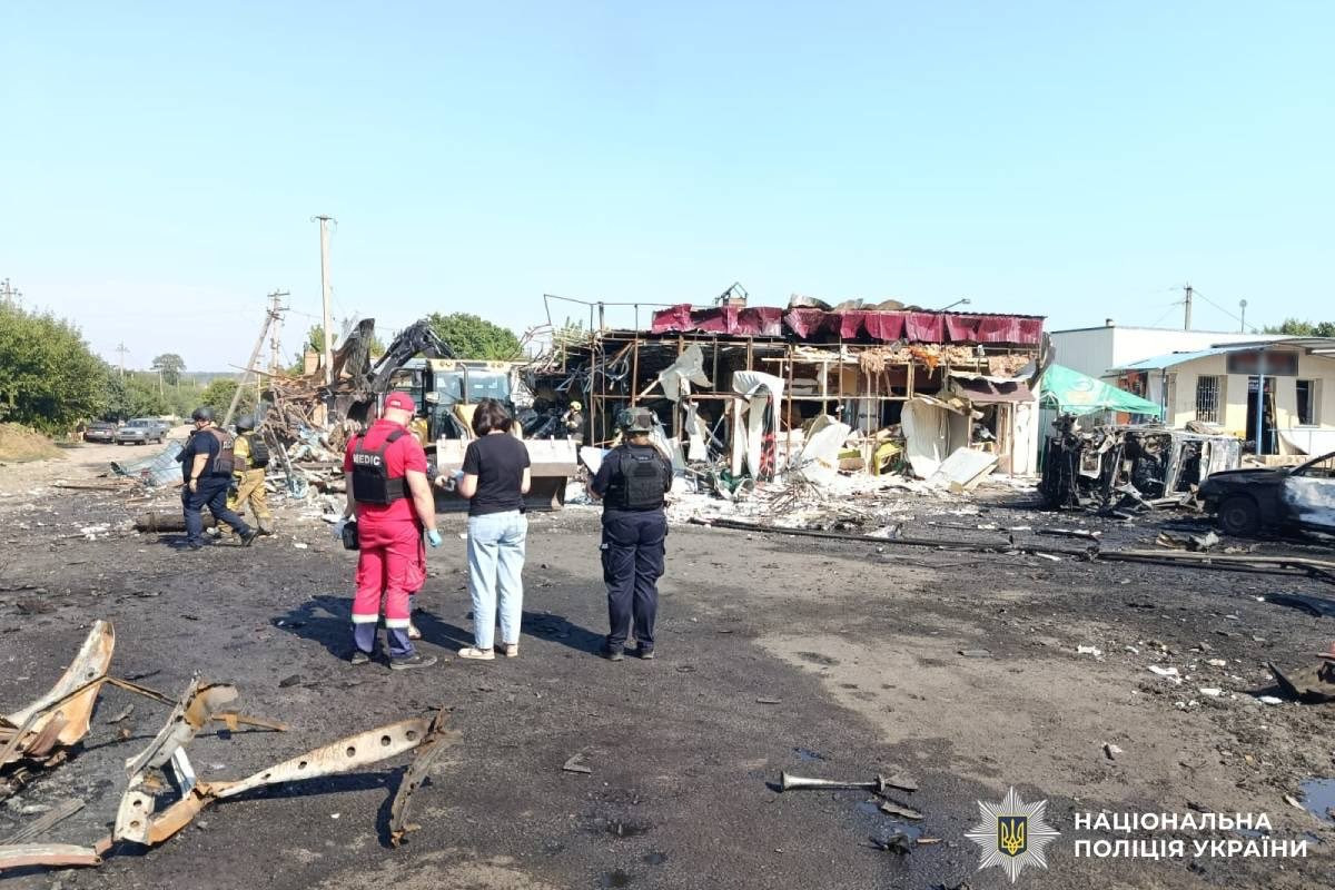 Сибіга після удару по Печенігах закликав посилити тиск на Росію