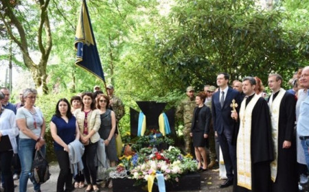 Зеленський: Україна повертає додому полковника Євгена Коновальця
