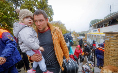 Україна: в окупованих Олешках голод, 6 тисяч людей чекають евакуації