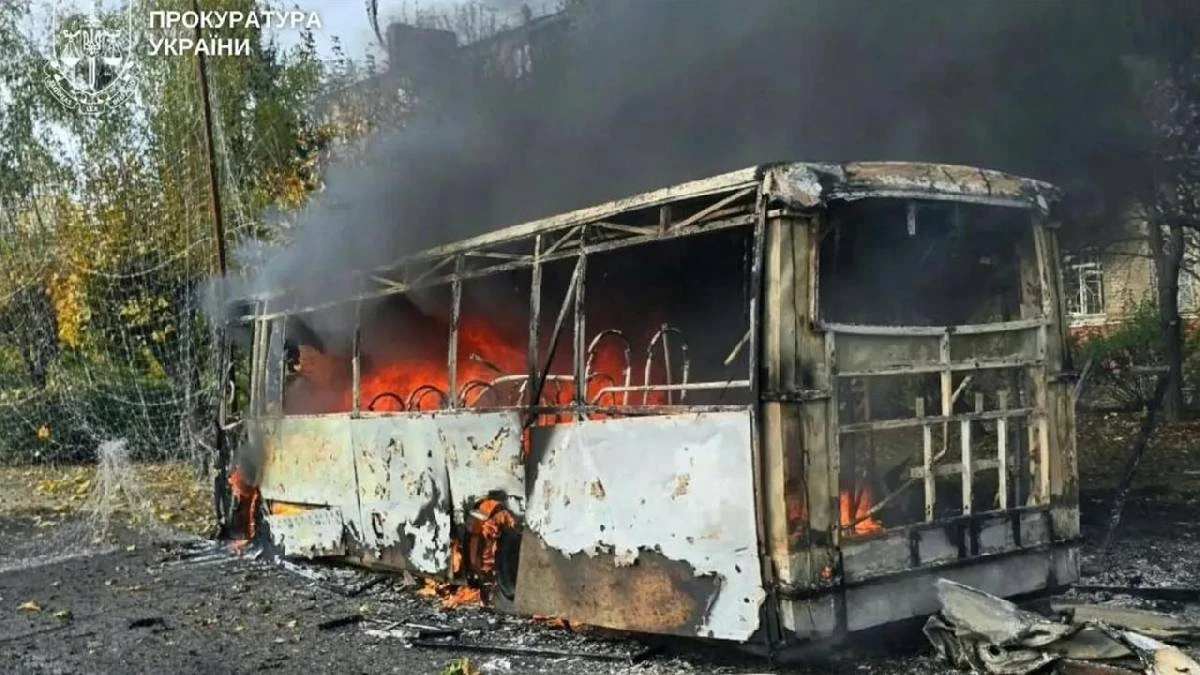 Україна: удар РФ по автобусах у Краматорську, 30 загиблих