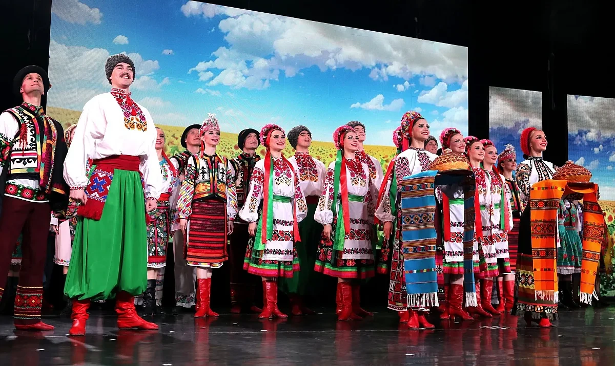 Під час війни в Україні сцени відкриті: ансамбль Вірського у Миколаєві
