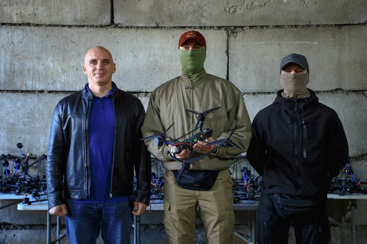 Миколаїв передав нову партію дронів військовим на південному напрямку