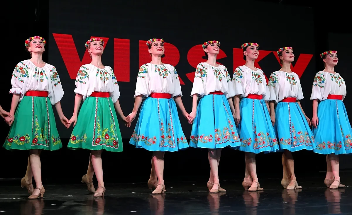 Під час війни в Україні сцени відкриті: ансамбль Вірського у Миколаєві