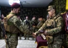 Сирський нагородив воїнів 95-ї бригади за бої на Курщині
