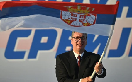  Вучич визнав поразку на виборах у Сербії: студентський список лідирує