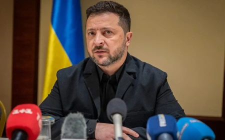 Зеленський відповів Трампу: президента України має обирати сам народ