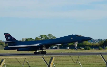 США вивели бомбардувальники з британської бази RAF Fairford